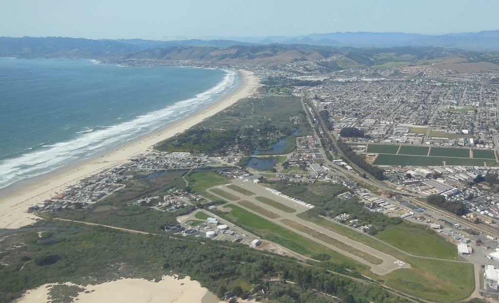 Oceano airport L52