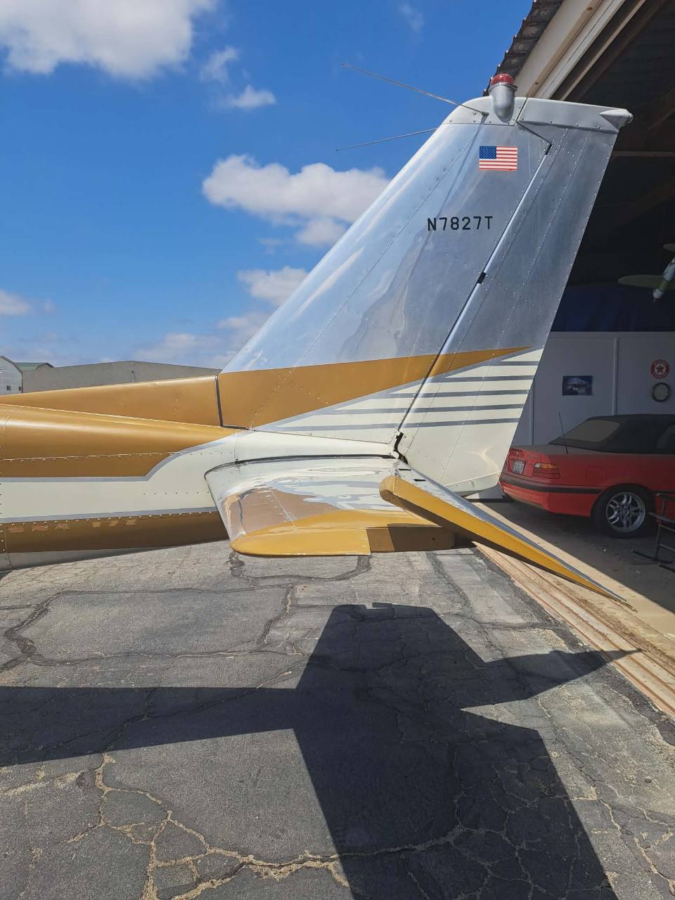 AIRCRAFT SALES 14 N7827T tail close-up