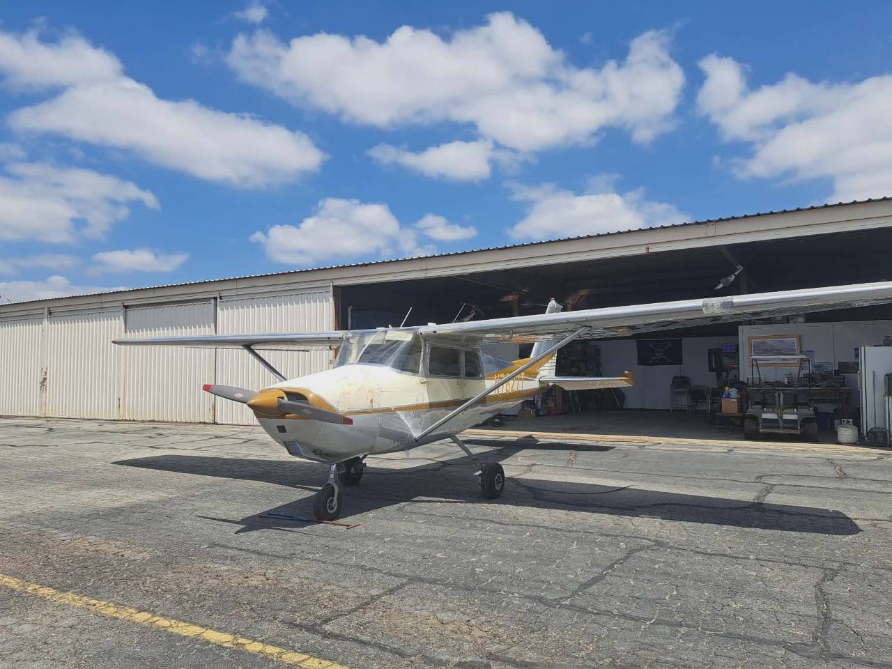 AIRCRAFT SALES 7 N7827T front ramp view