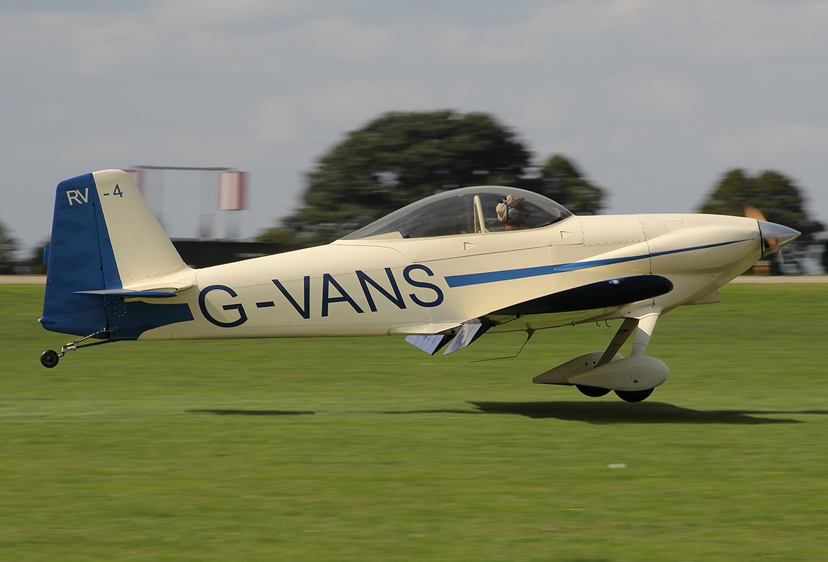 Vans RV-4 reference aircraft photograph
