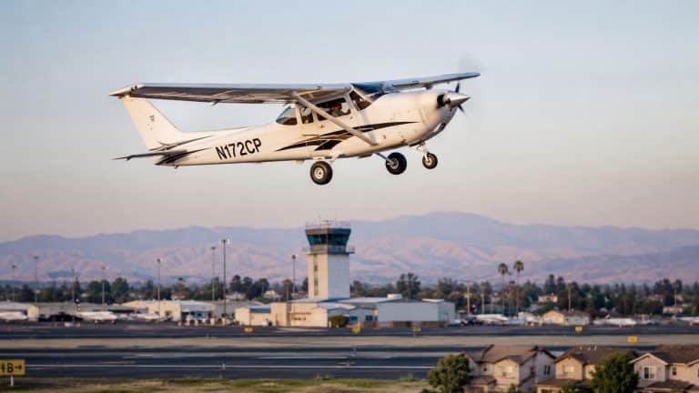 noise abatement procedures cessna aircraft