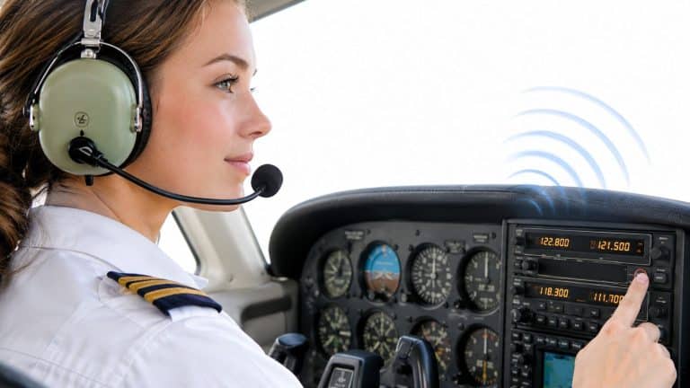 radio communication training pilot radio